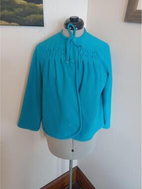 1950s Fleece Bed Jacket, Bright Blue Retro Smocked Fuzzy Sleep Top Retro Mcm S/M